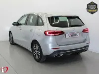 Usado Mercedes B180 Advantage 116 CV (85 kW) 2021 Plata Utilitario