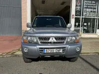 Usado Mitsubishi Montero 160 CV (117 kW) 2006 Gris / plata SUV