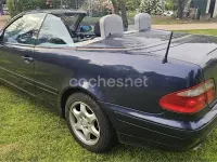 Usado Mercedes CLK230 Avantgarde 193 CV (141 kW) 2000 Azul Descapotable