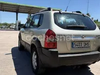 Usado Hyundai Tucson Comfort 112 CV (82 kW) 2005 Amarillo SUV