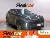 Usado Toyota Yaris Cross Active 116 CV (85 kW) 2022 Gris SUV