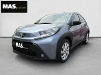 Usado Toyota Aygo X 72 CV (52 kW) 2025 Gris / plata SUV