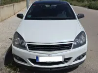 Usado Opel Astra GTC Enjoy 105 CV (77 kW) 2006 Blanco Utilitario