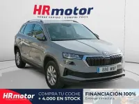 Usado Skoda Karoq Selection 116 CV (85 kW) 2024 Gris SUV