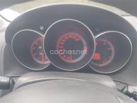 Usado Mazda 3 Sportive 109 CV (80 kW) 2005 Rojo Berlina