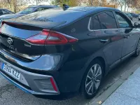 Usado Hyundai Ioniq 141 CV (103 kW) 2019 Negro Utilitario