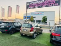 Usado Mercedes A150 Avantgarde 95 CV (69 kW) 2006 Beige Monovolumen