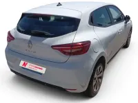 Usado Renault Clio Equilibre 101 CV (74 kW) 2022 Blanco Utilitario