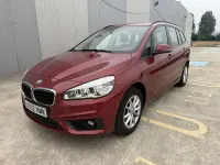Usado BMW 218 Gran Tourer Comfort Edition 136 CV (100 kW) 2016 Burdeos Monovolumen