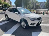 Usado Seat Arona Ecomotive 95 CV (69 kW) 2019 Blanco SUV