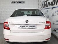 Usado Skoda Octavia Ambition 115 CV (84 kW) 2019 Blanco Berlina