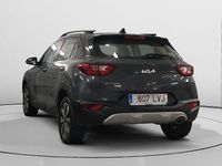 Usado Kia Stonic 121 CV (88 kW) 2021 Gris SUV