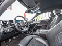 Usado Mercedes A200 163 CV (119 kW) 2022 Negro Berlina