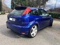 Usado Ford Focus RS 220 CV (161 kW) 2002 Azul Berlina