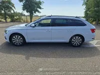Usado Skoda Superb Ambition 200 CV (147 kW) 2022 Blanco Familiar