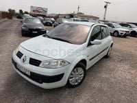 Usado Renault Mégane II Dynamique 120 CV (88 kW) 2003 Blanco Berlina