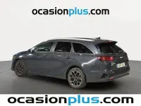 Usado Kia Ceed Style 100 CV (73 kW) 2025 Gris / plata Utilitario