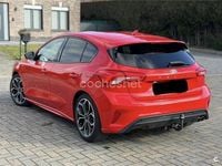 Usado Ford Focus ST-Line 125 CV (91 kW) 2019 Rojo Berlina