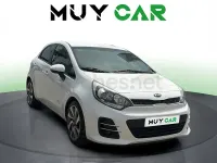 Usado Kia Rio 75 CV (55 kW) 2016 Blanco Utilitario