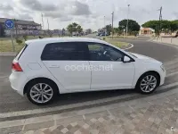 Usado VW Golf VII 110 CV (80 kW) 2016 Blanco Familiar