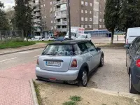 Usado Mini ONE 90 CV (66 kW) 2007 Gris / plata Utilitario