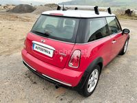Usado Mini Cooper 120 CV (88 kW) 2005 Rojo Utilitario