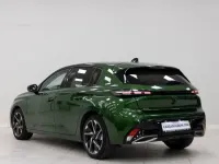 Usado Peugeot 308 GT 130 CV (95 kW) 2023 Verde Berlina