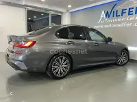 Usado BMW 318 Comfort Edition 150 CV (110 kW) 2020 Gris / plata Berlina