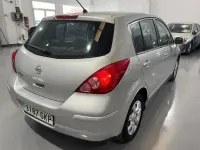 Usado Nissan Tiida Tekna 106 CV (77 kW) 2009 Plateado Utilitario