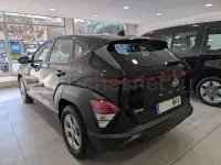 Usado Hyundai Kona 141 CV (103 kW) 2023 Negro SUV
