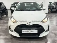 Usado Toyota Yaris Hybrid Business Edition 116 CV (85 kW) 2025 Blanco Berlina