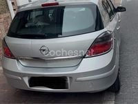 Usado Opel Astra Enjoy 105 CV (77 kW) 2007 Gris / plata Berlina