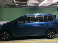 Usado VW Touran Advance 150 CV (110 kW) 2019 Azul Monovolumen