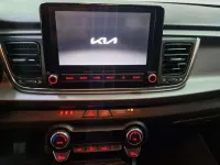 Usado Kia Rio 84 CV (61 kW) 2023 Blanco Utilitario