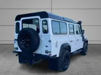 Usado Land Rover Defender SE 122 CV (89 kW) 2015 Blanco Familiar