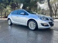 Usado Opel Astra Selective 110 CV (80 kW) 2016 Gris / plata Berlina