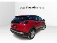Käytetty Peugeot 3008 Access 131 HP (96 kW) 2017 Punainen Tila-auto