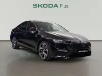 Usado Skoda Octavia RS 200 CV (147 kW) 2023 Negro Utilitario