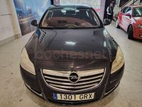 Usado Opel Insignia Cosmo 130 CV (95 kW) 2009 Gris / plata Berlina