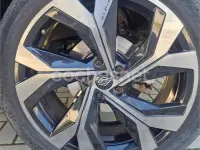 Usado Renault Austral Techno 200 CV (147 kW) 2023 Gris / plata SUV
