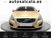 Usado Volvo S60 Momentum 136 CV (100 kW) 2012 Beige Berlina