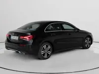 Usado Mercedes A180 116 CV (85 kW) 2022 Negro Berlina