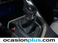 Usado Peugeot 5008 Allure 120 CV (88 kW) 2017 Blanco SUV