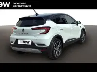 Usado Renault Captur Zen 145 CV (106 kW) 2022 Blanco con techo negro SUV