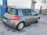 Usado Renault Mégane Dynamique 110 CV (80 kW) 2007 Azul Berlina