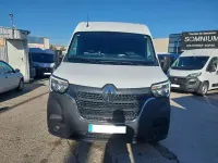 Usado Renault Master 110 CV (80 kW) 2022 Blanco Monovolumen