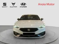 Usado Seat Leon FR 116 CV (85 kW) 2025 Blanco Berlina