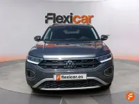 Usado VW T-Roc Life 150 CV (110 kW) 2024 Gris SUV