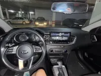 Usado Kia Ceed 136 CV (100 kW) 2021 Gris / plata Utilitario