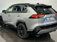 Usado Toyota RAV4 Hybrid Style 222 CV (163 kW) 2021 Gris / plata SUV